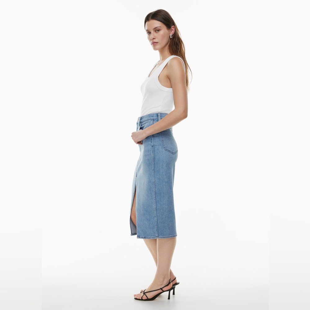 NWT Aritzia Denim Forum The '90s Halle Hi-Rise Midi Jean Skirt